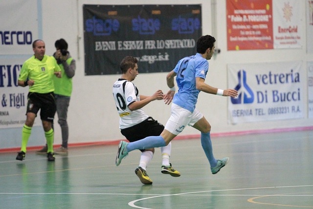 纵观整场比 纵观整场比